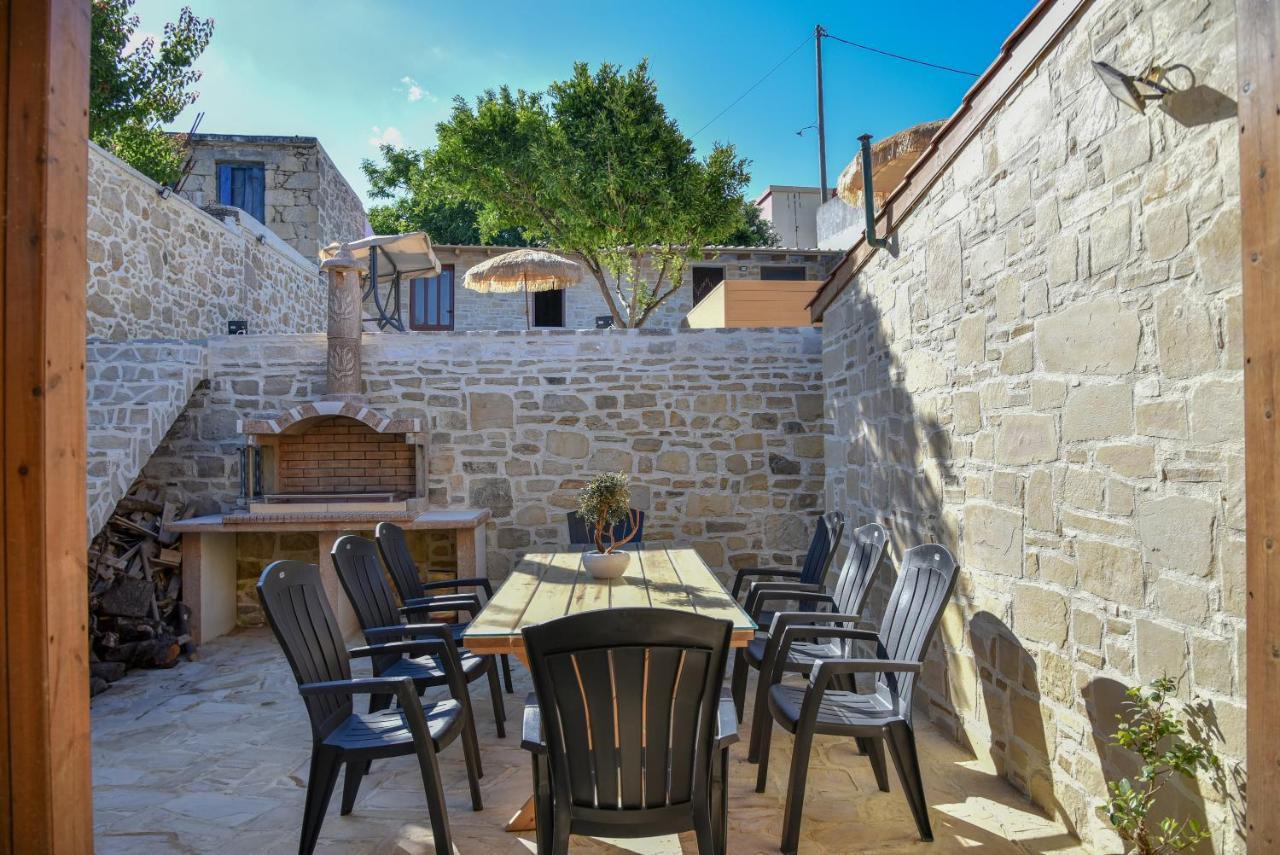 Island Oasis Poolside Paradise In Crete Agia Varvara  Exterior foto